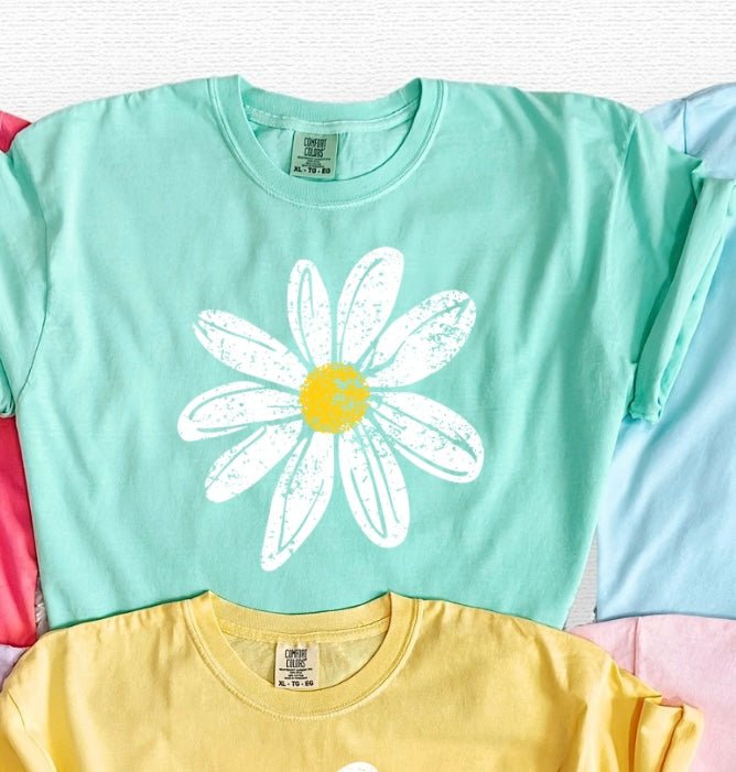 Daisy Tee - Sunfire Tees