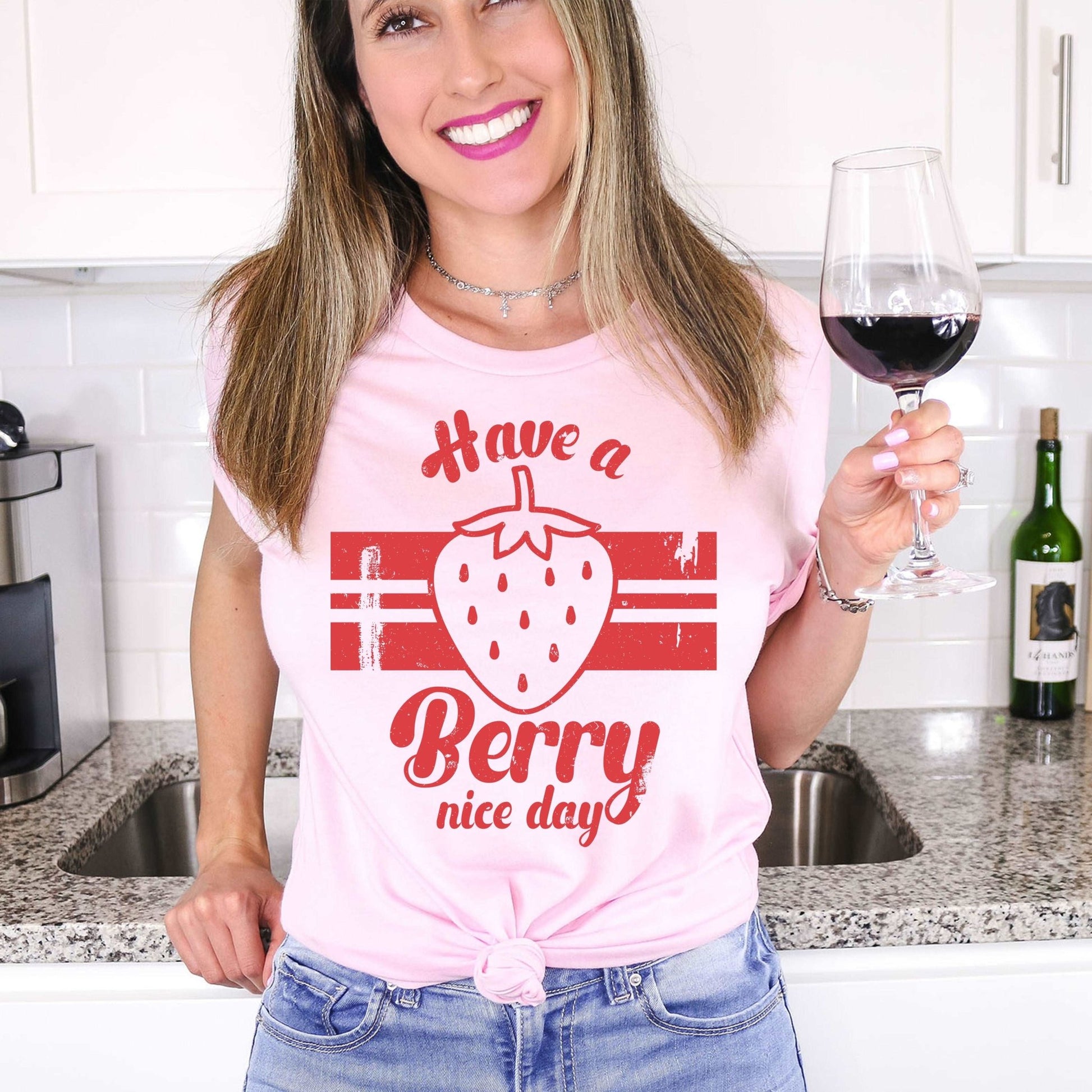 Have a Berry Nice Day - pink - Sunfire Tees